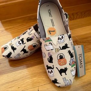 Halloween cat Toms